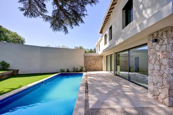Vente Maison de luxe Aix-en-Provence 4 Pièces 100 m²