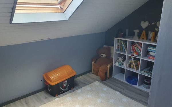 Appartement à vendre    3 pièces •  Bois-de-Champ