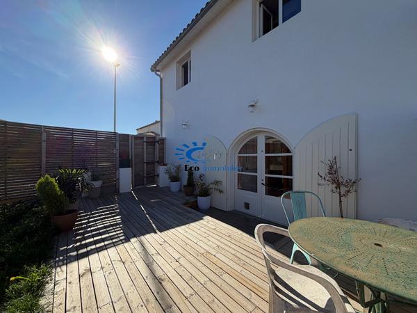 DOMPIERRE SUR MER MAISON 2 CHAMBRES JARDIN TERRASSE Dompierre sur mer