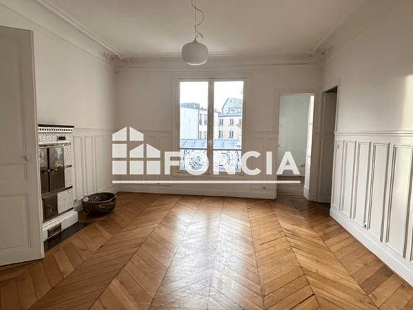 Location Appartement 4 pièces 117.89 m² - 43 Rue des Tournelles Paris 75003