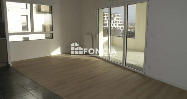 Location Appartement 3 pièces 65.38 m² - Bordeaux 33800