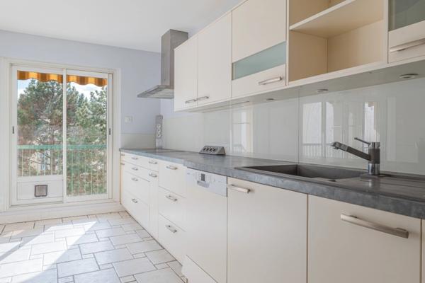 Appartement à vendre 5 pièces LYON 9EME ARRONDISSEMENT (69) 27 m2 balcons garage