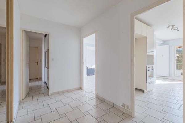 Appartement à vendre 5 pièces LYON 9EME ARRONDISSEMENT (69) 27 m2 balcons garage