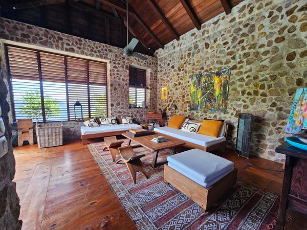 Unique et exceptionnel Maison de qualité vue extraordinaire aux Saintes