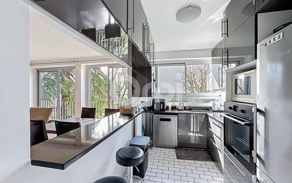 Appartement à vendre    4 pièces • 84,57 m2 Fontenay-sous-Bois