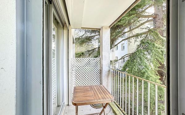 Appartement à vendre    4 pièces • 84,57 m2 Fontenay-sous-Bois