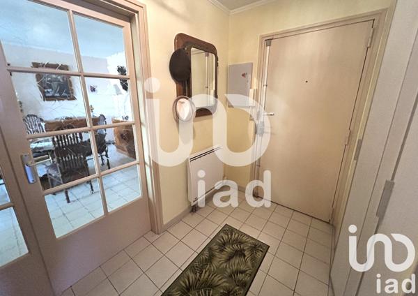 Appartement à vendre 4 pièces 78 m² Nîmes-Saint-Césaire