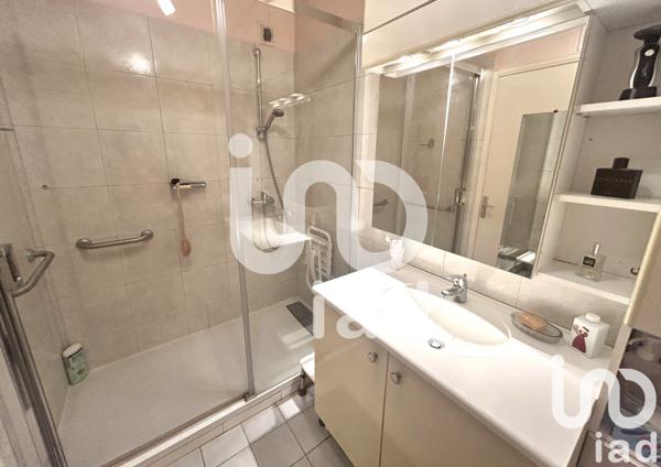 Appartement à vendre 4 pièces 78 m² Nîmes-Saint-Césaire