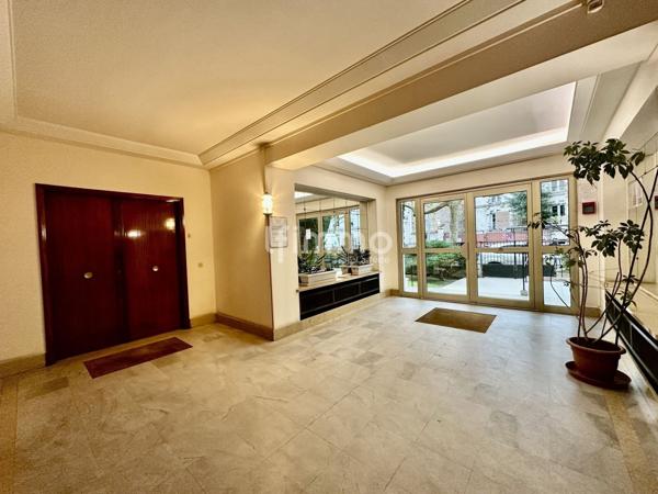 Bas Montreuil- Appartement 4P 3CH- 103M2+Balcon- Cave & Box