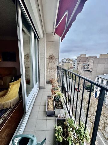 Bas Montreuil- Appartement 4P 3CH- 103M2+Balcon- Cave & Box