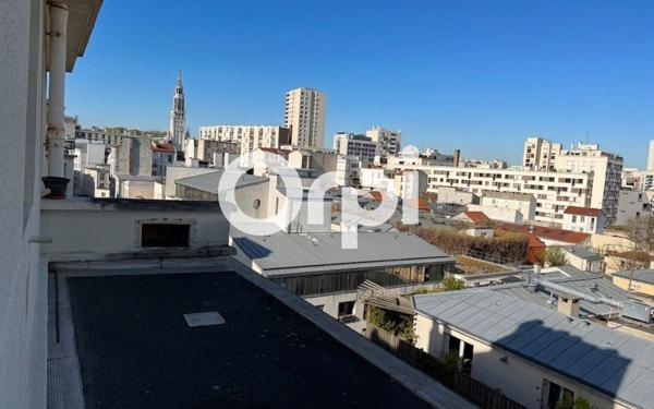 Appartement à vendre    2 pièces • 60 m2 Paris 20