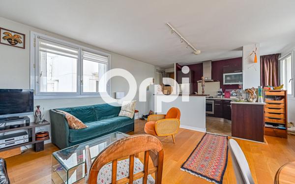 Appartement à vendre    2 pièces • 60 m2 Paris 20