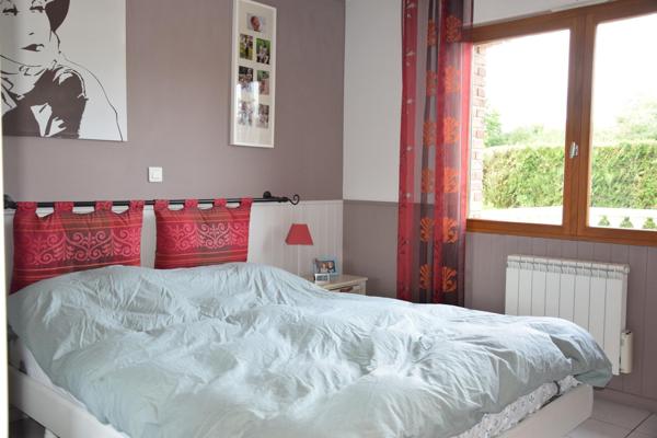Maison de plein pied avec sous sol complet