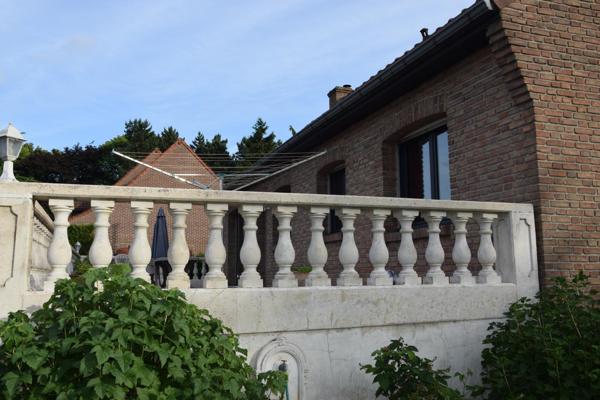 Maison de plein pied avec sous sol complet