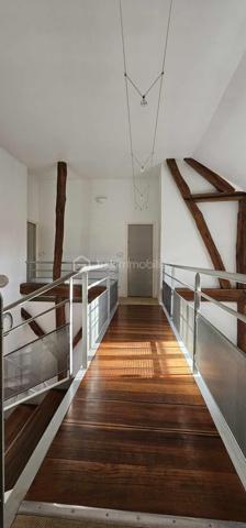 Immeuble mixte de 700 m²