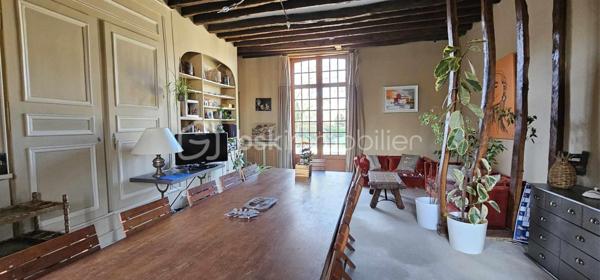 Immeuble mixte de 700 m²