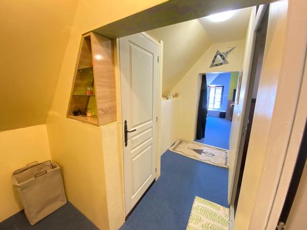 Local commercial 131 m2 + habitation 91 m2