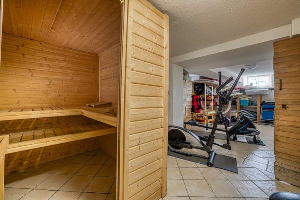 Vente Maison de luxe Divonne-les-Bains 8 Pièces 281 m²