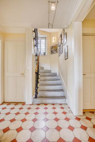 Vente Maison de luxe Divonne-les-Bains 8 Pièces 281 m²