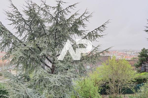 Maison Rueil Malmaison 4 pièce(s) 95 m2 €750 000 ** - Référence 19776