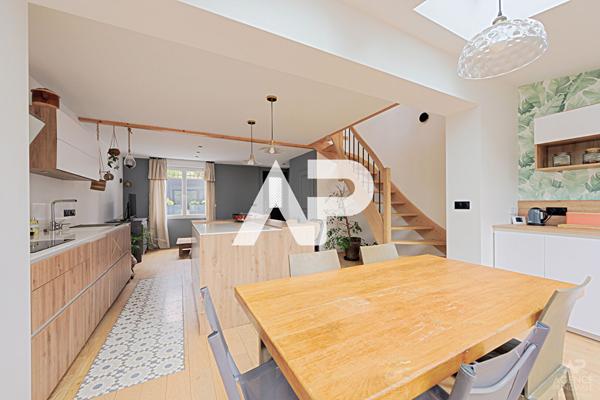 Maison Rueil Malmaison 4 pièce(s) 95 m2 €750 000 ** - Référence 19776