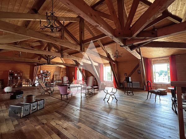 Maison 8 pièces 484 m2