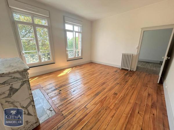 Maison à louer 7 pièces 241.53m²