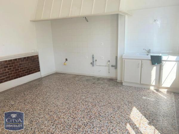 Maison à louer 7 pièces 241.53m²