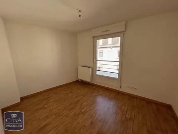 Appartement à louer 5 pièces 92.3m²