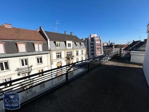 Appartement à louer 5 pièces 92.3m²