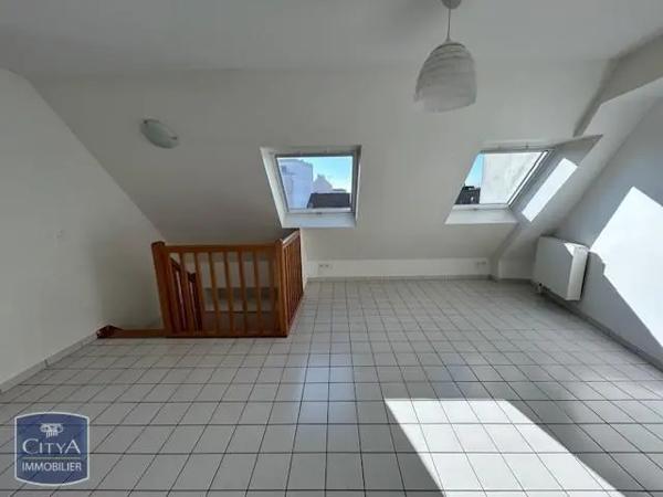 Appartement à louer 5 pièces 92.3m²