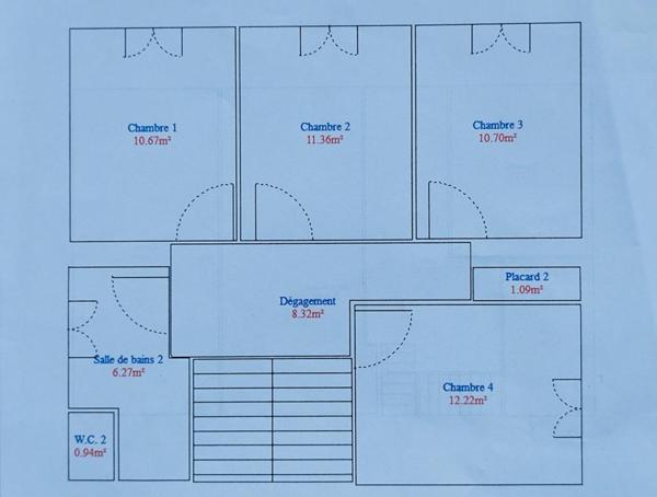 ***EXCLUSIVITÉ*** Bas-en-Basset 43210  maison de 186m² avec 4 chambres sur 608 m² de terrain clos et arboré