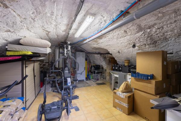 Maison de hameau rénovée proche zone du lac à Privas