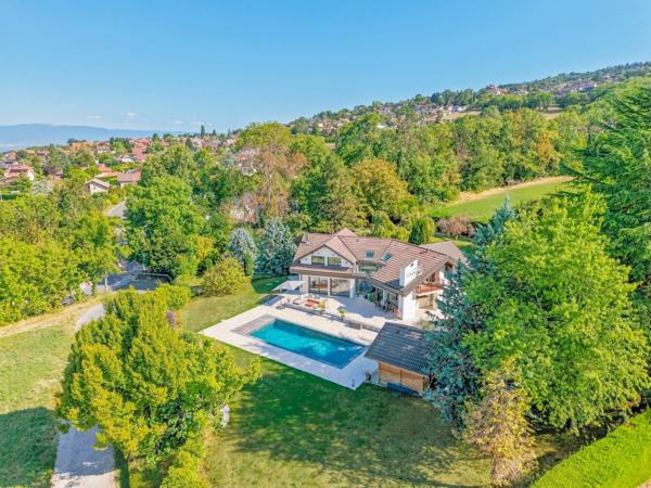 Vente Maison contemporaine Cranves-Sales 7 Pièces 276 m²