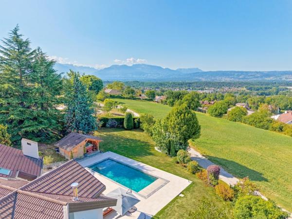 Vente Maison contemporaine Cranves-Sales 7 Pièces 276 m²