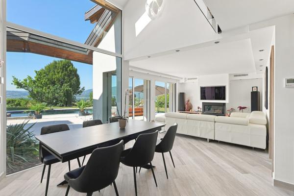 Vente Maison contemporaine Cranves-Sales 7 Pièces 276 m²