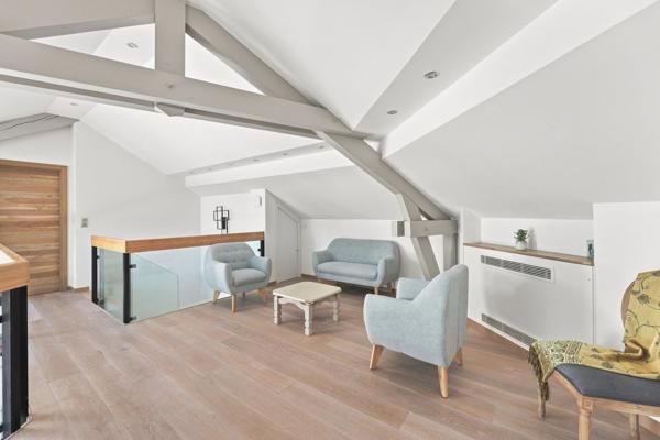 Vente Maison contemporaine Cranves-Sales 7 Pièces 276 m²