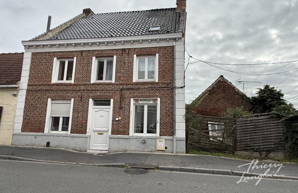 IMMEUBLE DE RAPPORT CŒUR DE CYSOING RARE SUR LE SECTEUR !