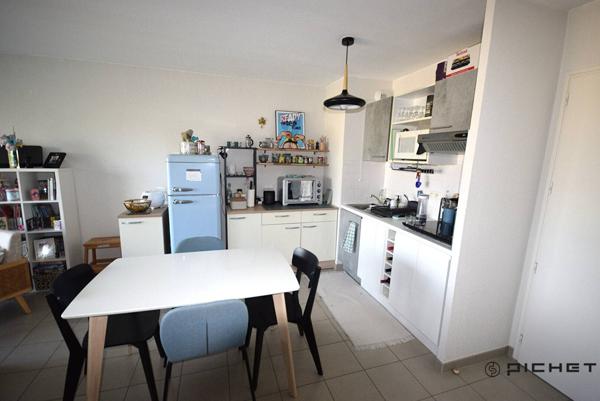 Appartement 3 pièces 60 m² NIORT - 79000