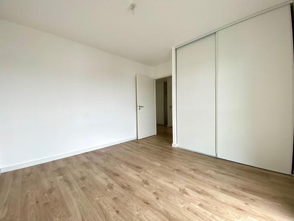 Carquefou - Maison récente - 5 pièce(s) jardin et garage,  
Carquefou 44470