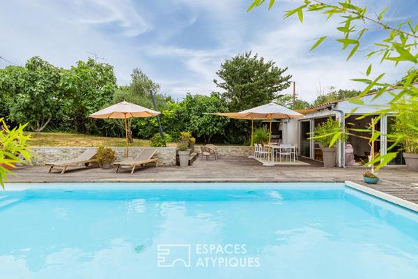Maison réinventée pour une vie dedans-dehors