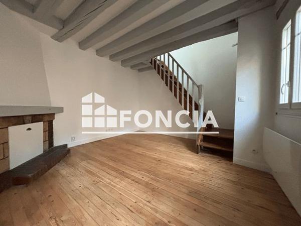 Location Appartement 2 pièces 31.82 m² - 6 RUE DE PARIS Saint-germain-en-laye 78100