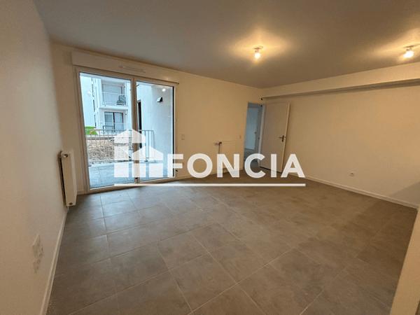 Location Appartement 3 pièces 58.77 m² - 29 AVENUE DU CHAMP DE MARS La Rochelle 17000