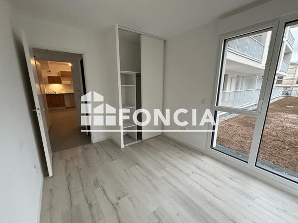 Location Appartement 3 pièces 58.77 m² - 29 AVENUE DU CHAMP DE MARS La Rochelle 17000