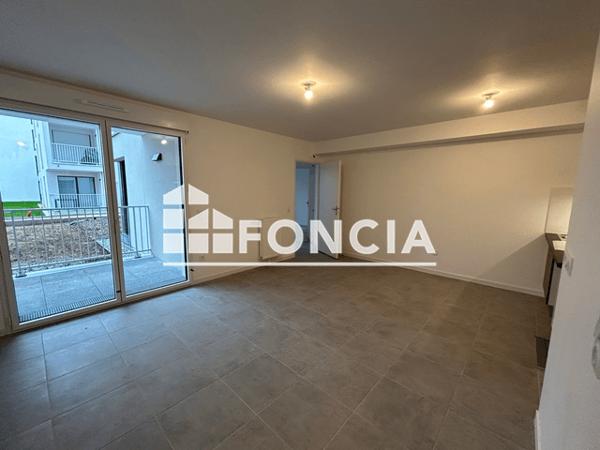 Location Appartement 3 pièces 58.77 m² - 29 AVENUE DU CHAMP DE MARS La Rochelle 17000