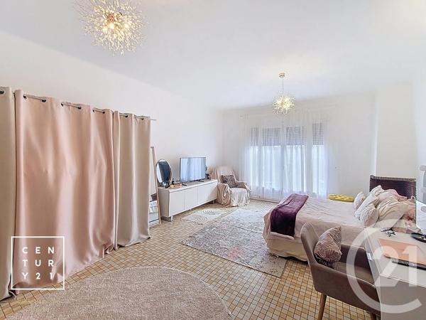 Maison à vendre  5 pièces - 128,16 m 2   PERPIGNAN  - 66