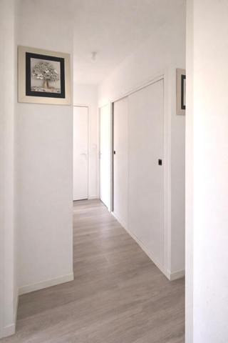 A Découvrir,  T4 lumineux - Dernier Etage