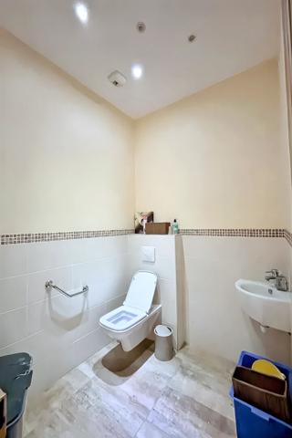 A LOUER - BUREAUX BEAUVOISIN