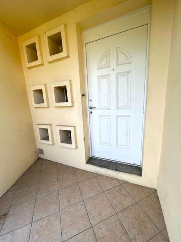 MAISON FAMILIALE A VENDRE A PAMIERS AVEC JARDINET ET GARAGE, PROCHE COMMODITÉS