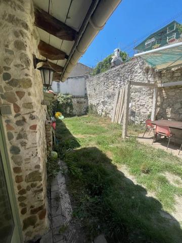 Location Appartement 4 pièces 64 m2 à Laroque-d'Olmes